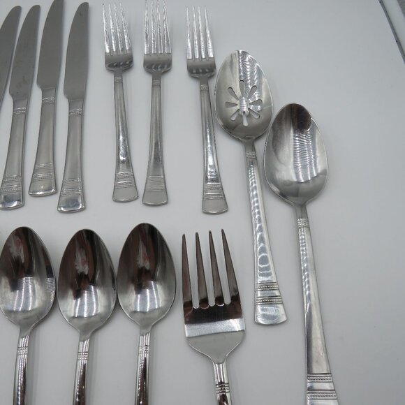 Pfaltzgraff Flatware Mix Lot 28 Pieces Sapphire Pattern Stainless Steel - Picture 6 of 16